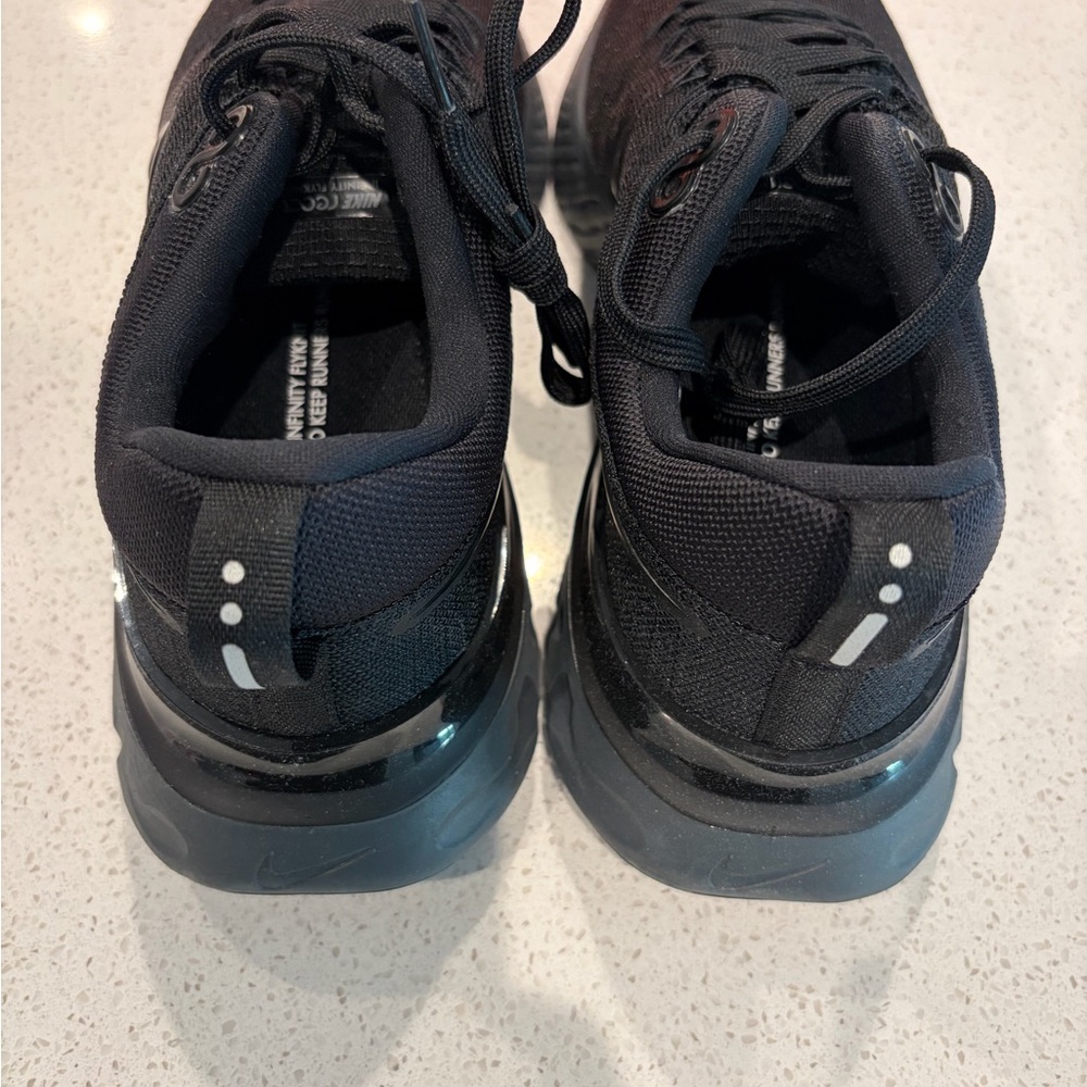 Nike React Infinity Run 2 Black Mens Sneakers - NWT in Original Box - Picture 3 of 7